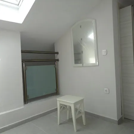 Giotis Apartman