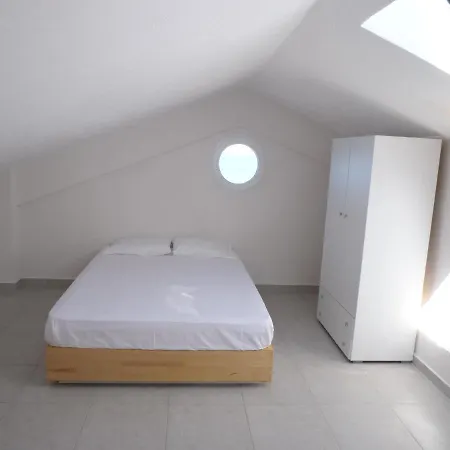 Giotis * Skala Sotiros