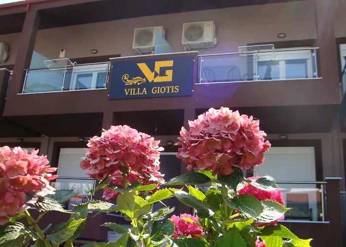 Giotis * Skala Sotiros